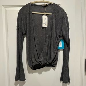 Gray top NWT